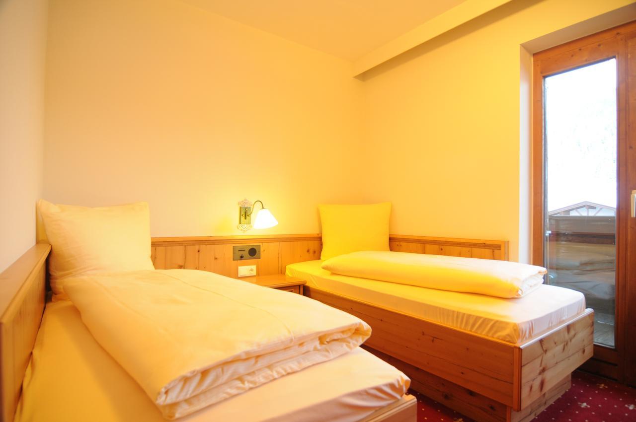 איטר Sporthotel Tirolerhof מראה חיצוני תמונה
